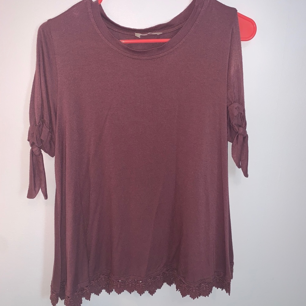 Peekaboo shoulder top